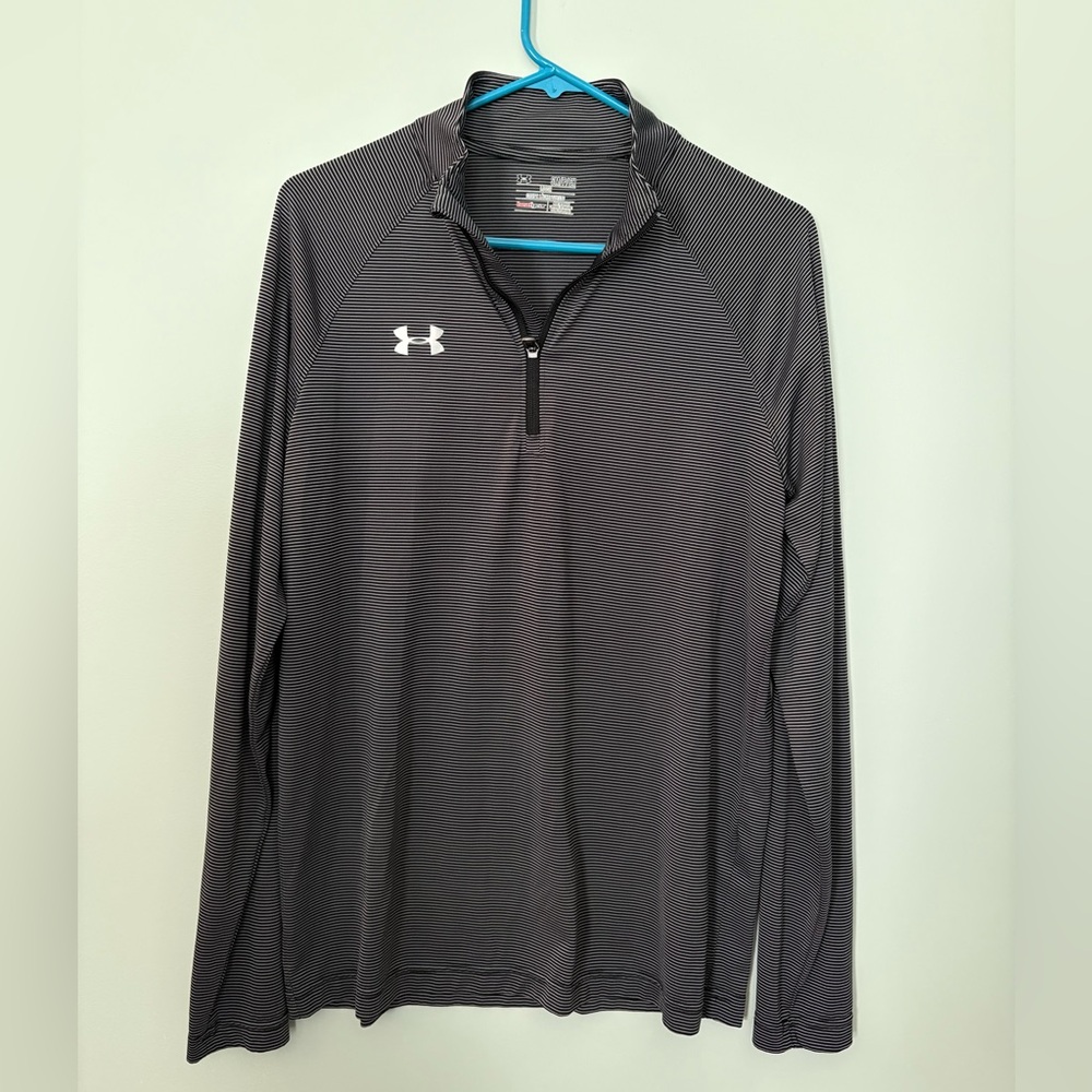 Under Armour Men's Stripe Tech 1/4 Zip Pullover in black and gray